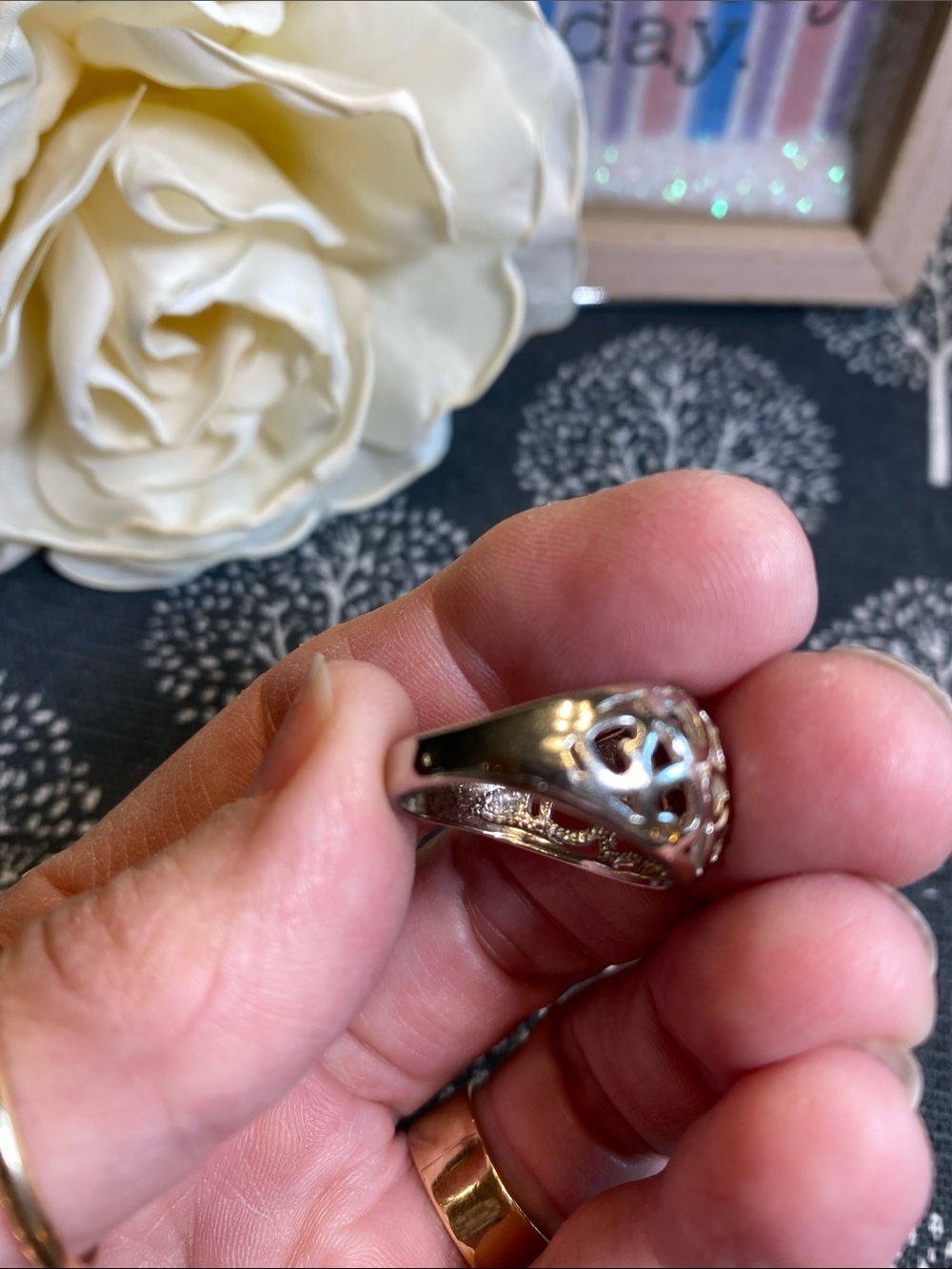 Sterling Silver Heart Cutout Dome Ring - Silver - Picture 7 of 9